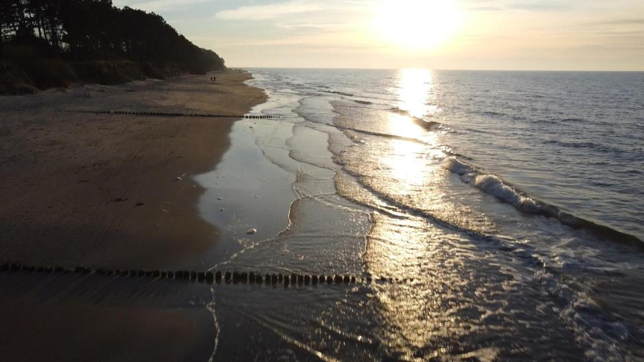 Elegance Yellow W Let's Sea Basen&spa Apartment Gaski (Koszalin)